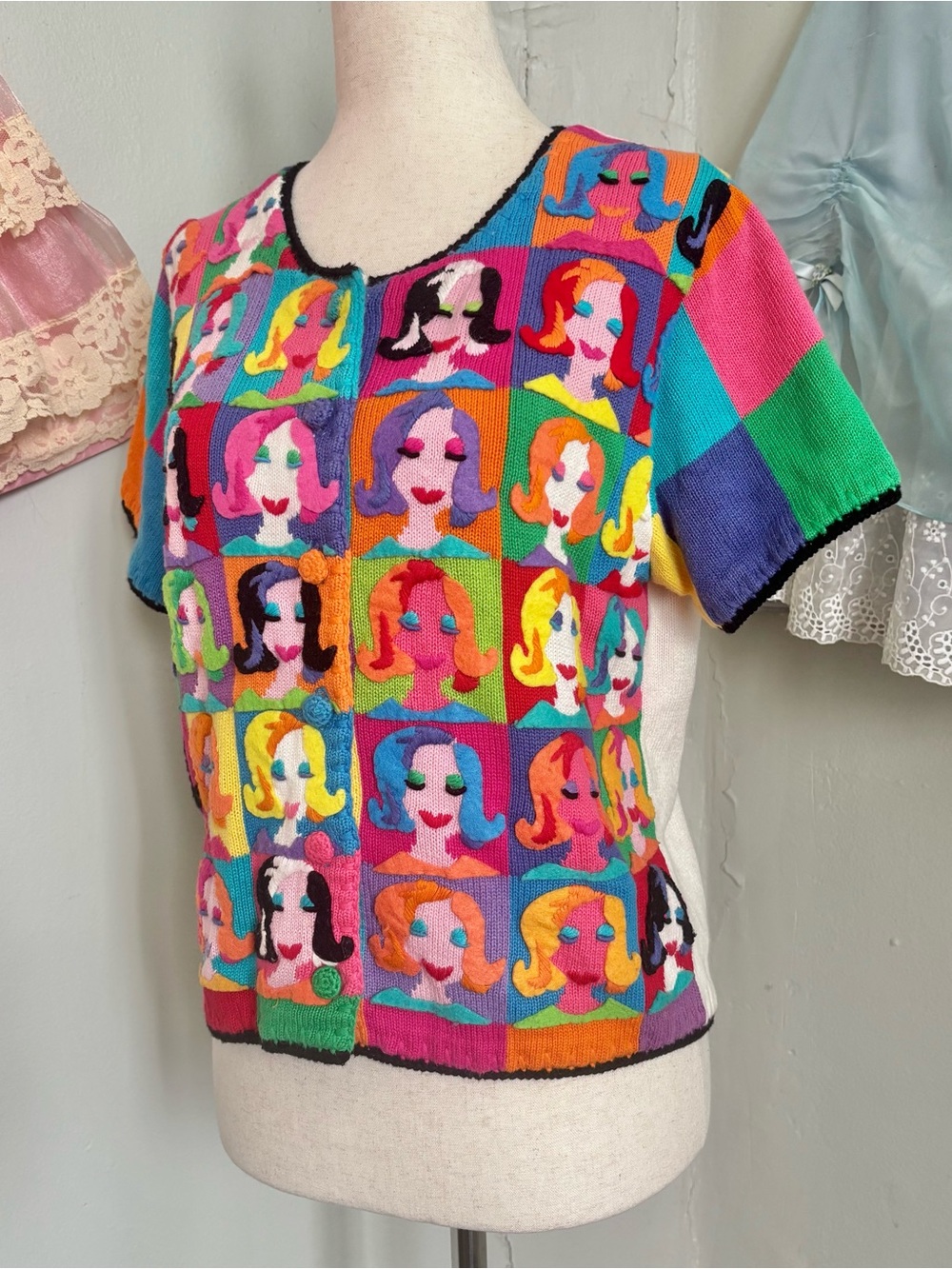 Michael Simon Multicolor Pop-Art Sweater top - Picture 4 of 8